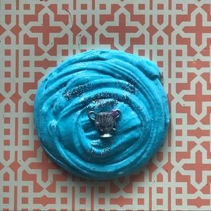 Blue stretchy slime with glitter